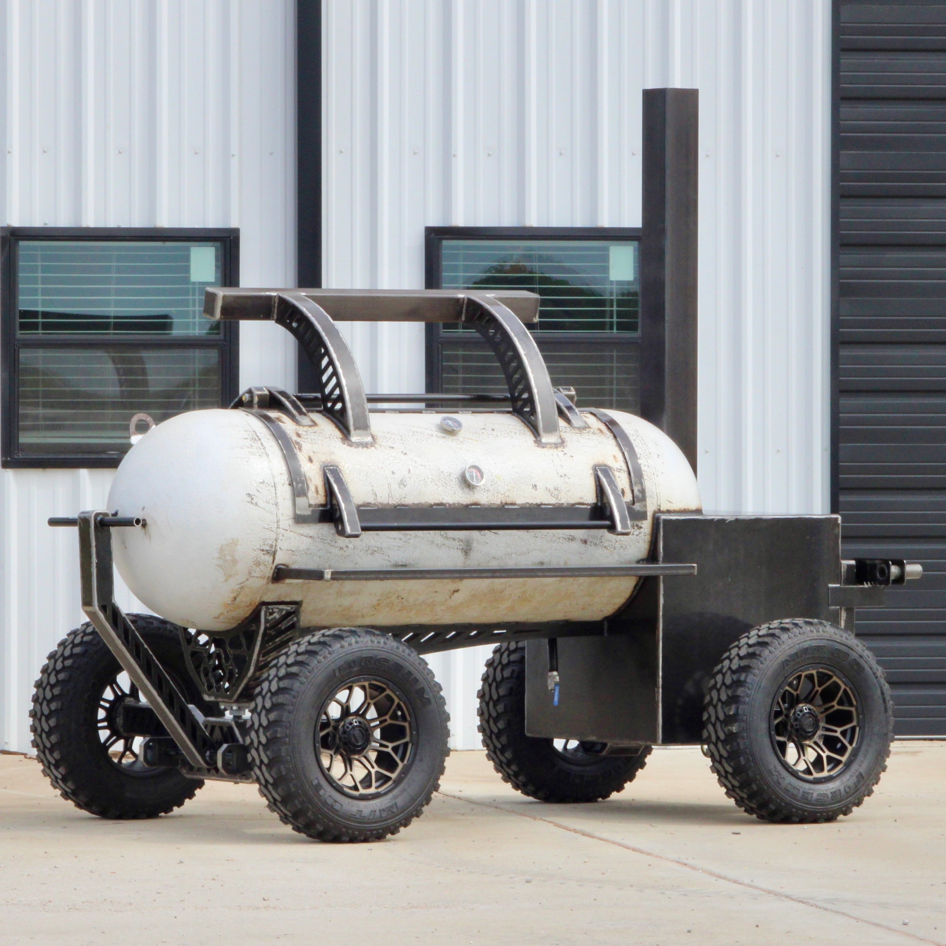 Offset Smoker - 250 Gallon