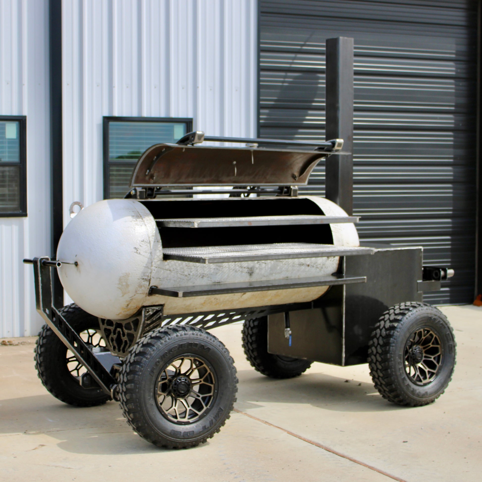 Offset Smoker - 250 Gallon