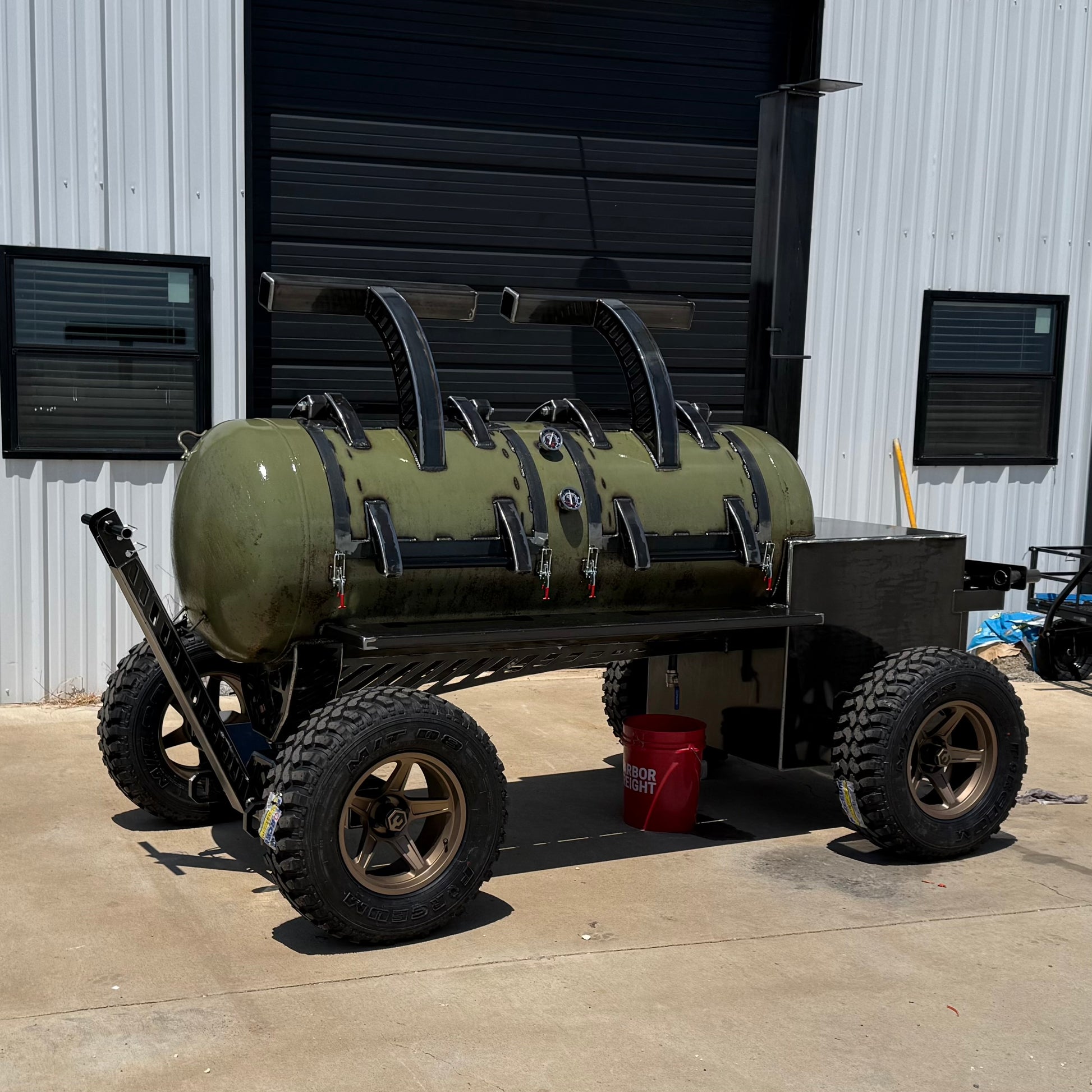 Offset Smoker - 250 Gallon